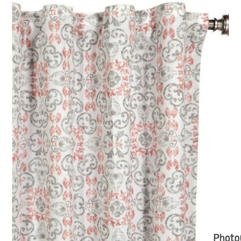 Curtains - Picture 2 of 6